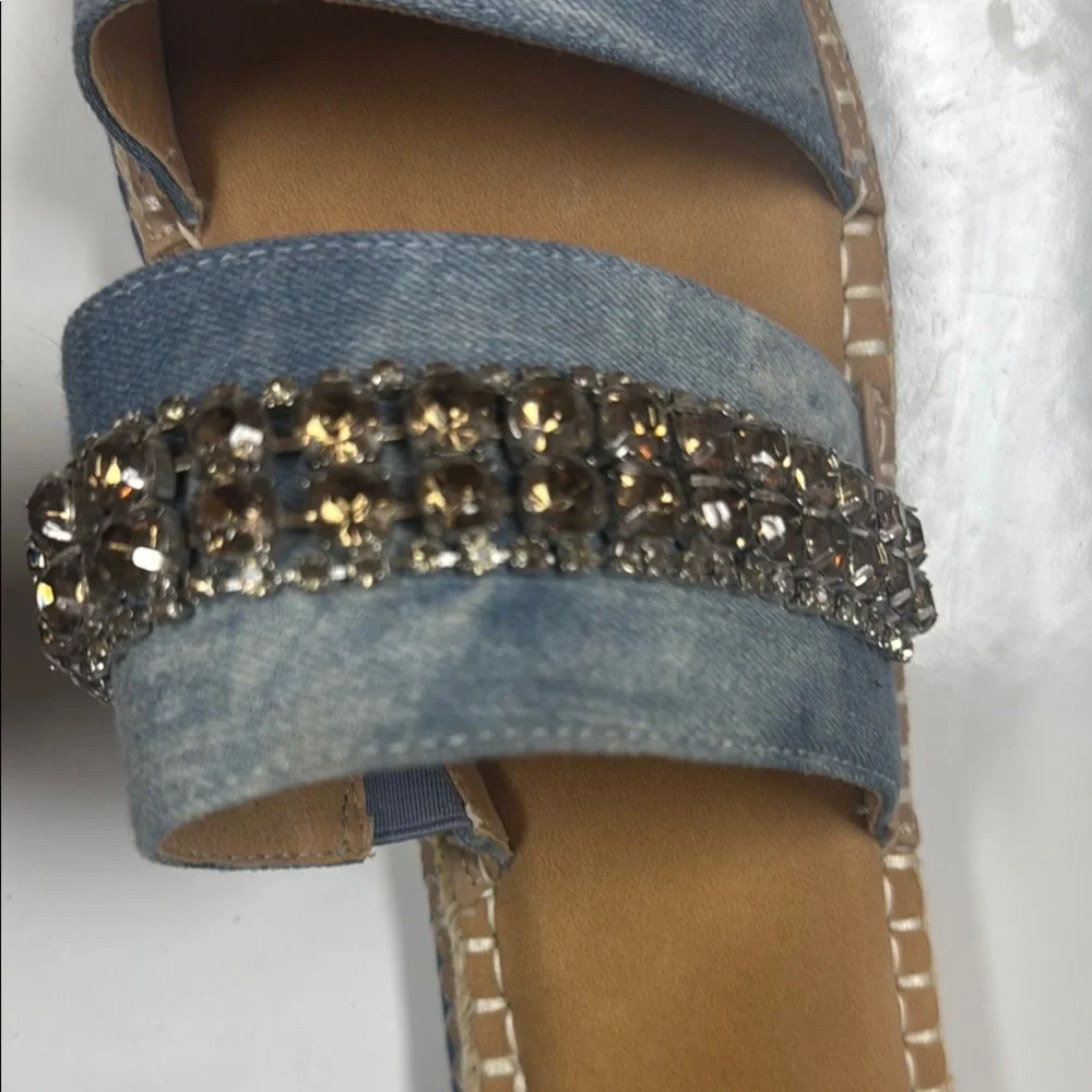 Crown Vintage Denim Blue and Tan Sandals with Studded Jeweled Straps Sz 9